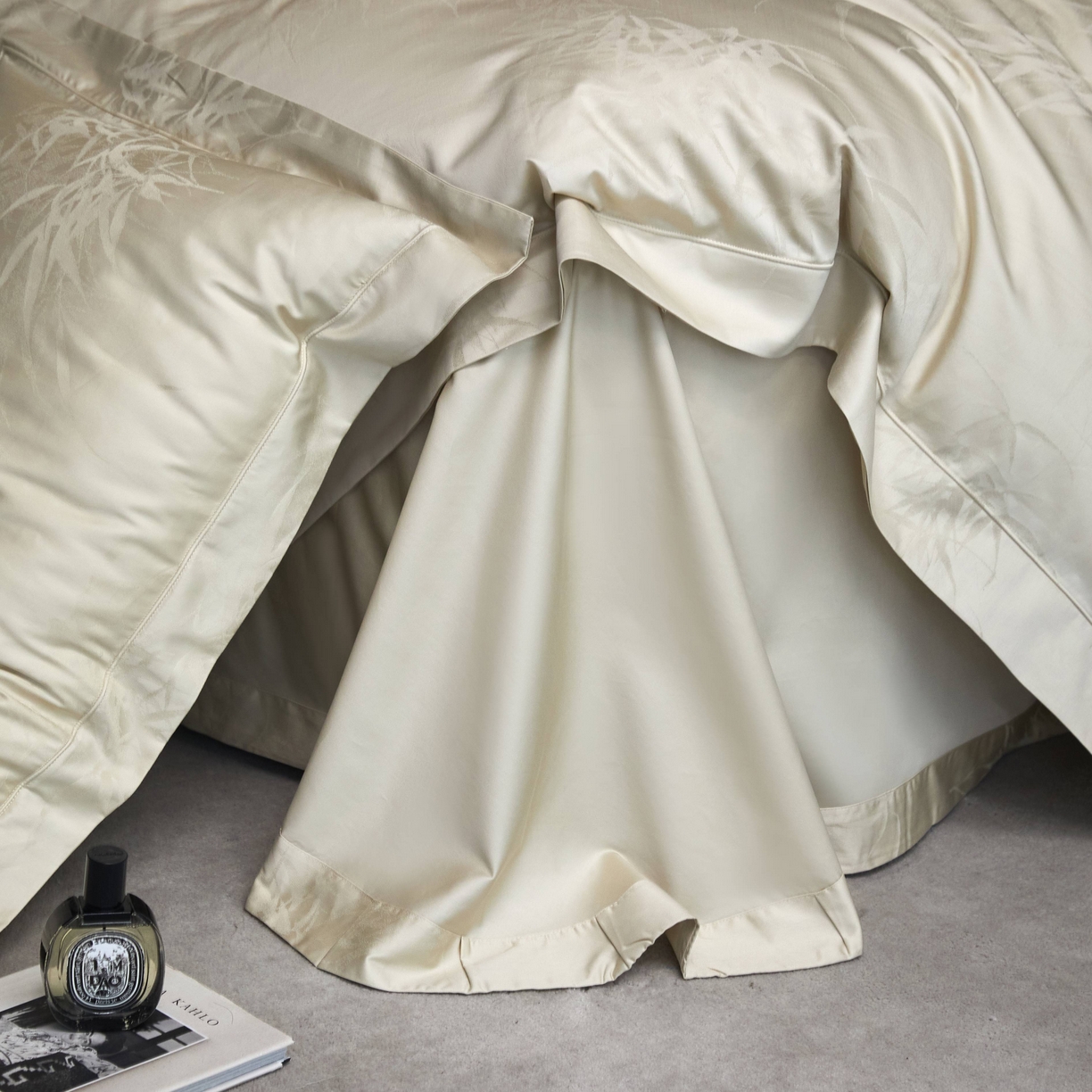 91家纺网 家纺一手货源 找家纺 榻尚家居 2025春夏新款长绒棉全棉纯棉贡缎提花手工立体埋绳工艺四件套 卡斯诺（清新绿）