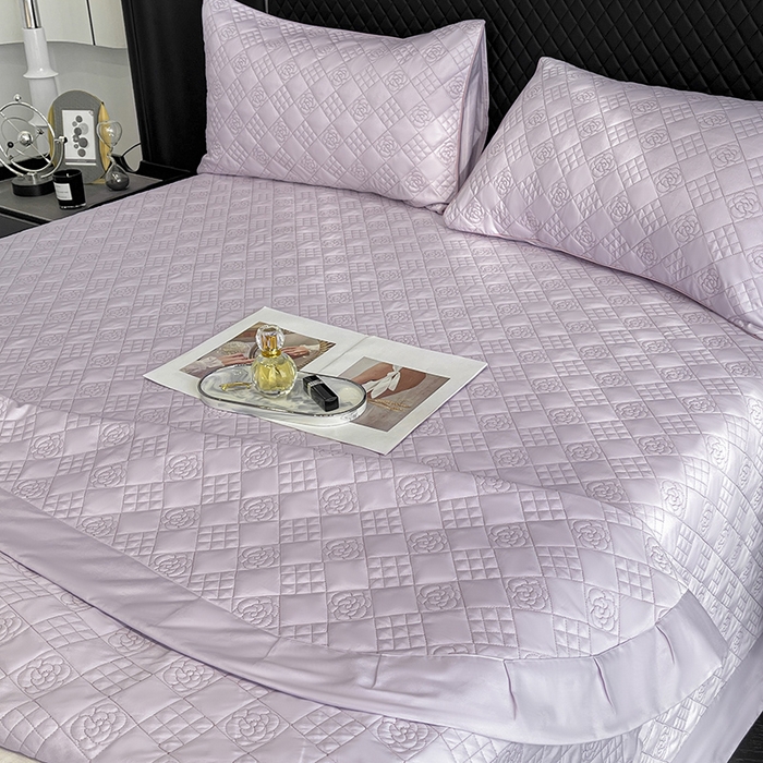 91家纺网 家纺一手货源 找家纺 2025轻奢风A类长绒棉夹棉床盖床笠三件套纯色绗绣四季高级感纯色全棉纯棉床上用品 黛紫