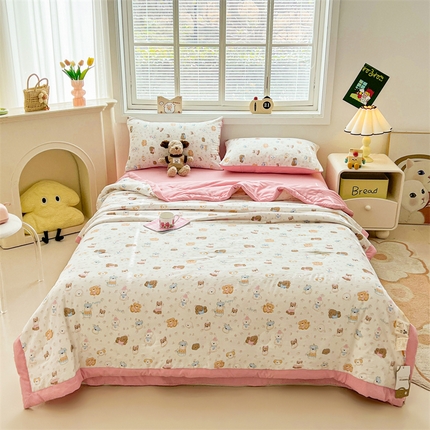 91家纺网 家纺一手货源 找家纺 秋泽家纺 2025春夏新款水洗棉双层纱大豆纤维夏被夏凉被空调被 萌宠乐园