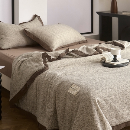 91家纺网 家纺一手货源 找家纺 （总）大彩家居 2025新款全棉皱皱纱双层纱夏被空调被夏凉被被子被芯