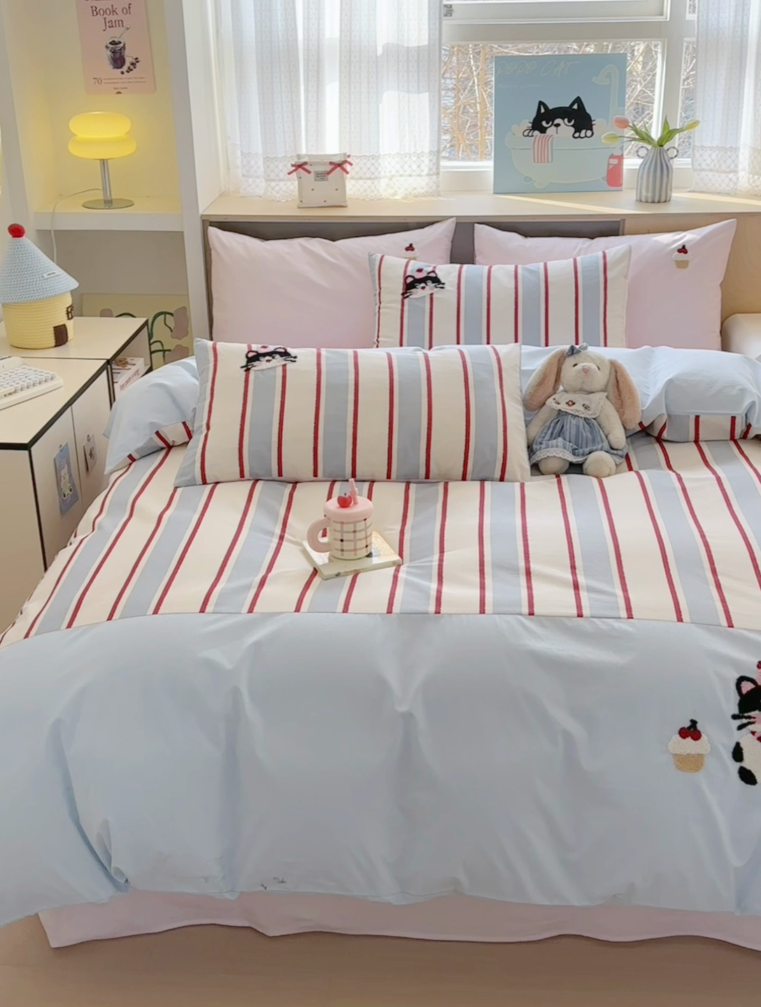 91家纺网 家纺一手货源 找家纺 娜娜 2025新款全棉立体毛巾绣四件套 派对猫咪