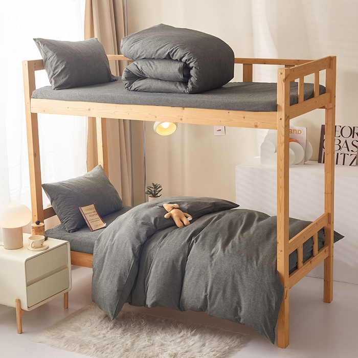 91家纺网 家纺一手货源 找家纺 水洗的故事 2025新款开学季色织水洗棉学生宿舍三件套 深灰素色