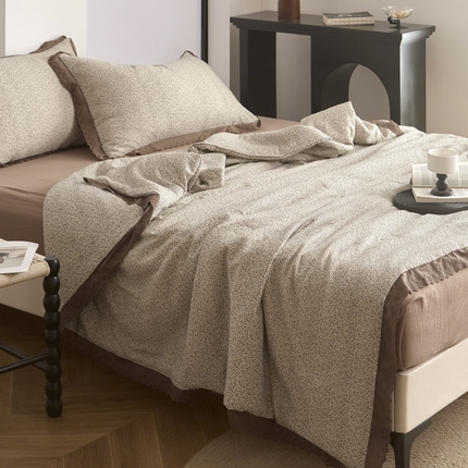 大彩家居 2025新款全棉有氧皱皱双层纱被芯 花间辞