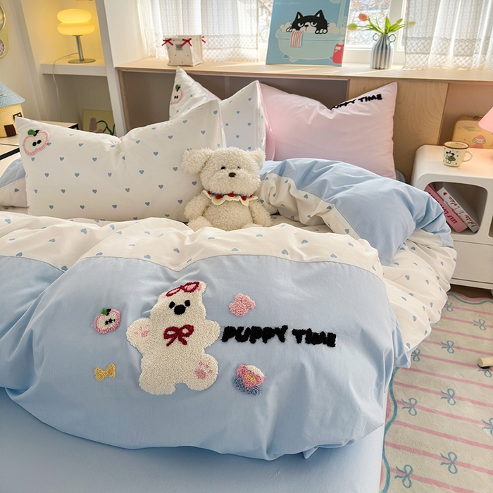 91家纺网 家纺一手货源 找家纺 娜娜 2025新款全棉立体毛巾绣四件套 波点小熊