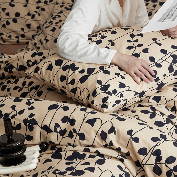 91家纺网 家纺一手货源 找家纺 水洗的故事 2025新款全棉磨毛印花四件套 芊寻