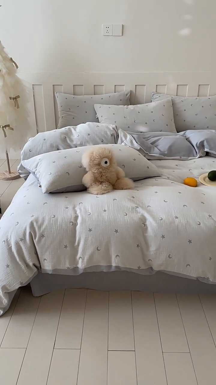 91家纺网 家纺一手货源 找家纺 2025【A类全棉皱皱纱四件套】全棉双层纱四件套A类皱皱纱提花床品件套母婴星月亮