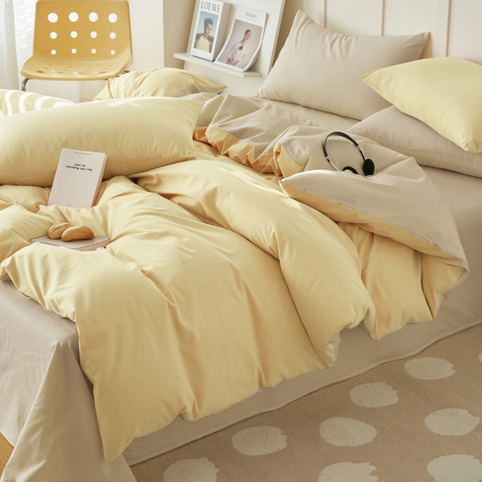 91家纺网 家纺一手货源 找家纺 寐绸家纺 2025新款纯棉水洗棉双拼单被套（自然光） 蘑菇黄+天青韵白
