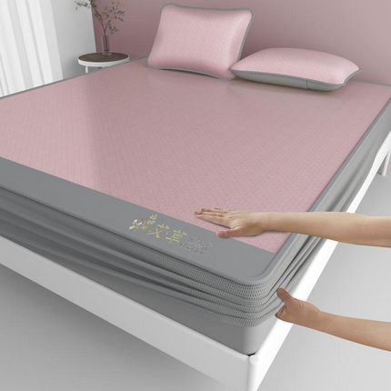 91家纺网 家纺一手货源 找家纺 （总）福来临家纺 2025新款舒适亲肤凉感艾草驱蚊席-床席款-床笠款