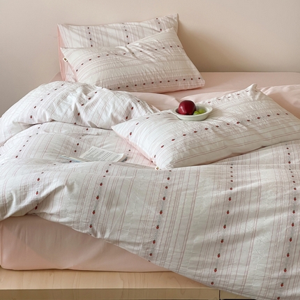 91家纺网 家纺一手货源 找家纺 2025【A类全棉刺绣提花四件套】日式无印刺绣A类提花四件套良品条纹床品套件全棉小清新双拼件套