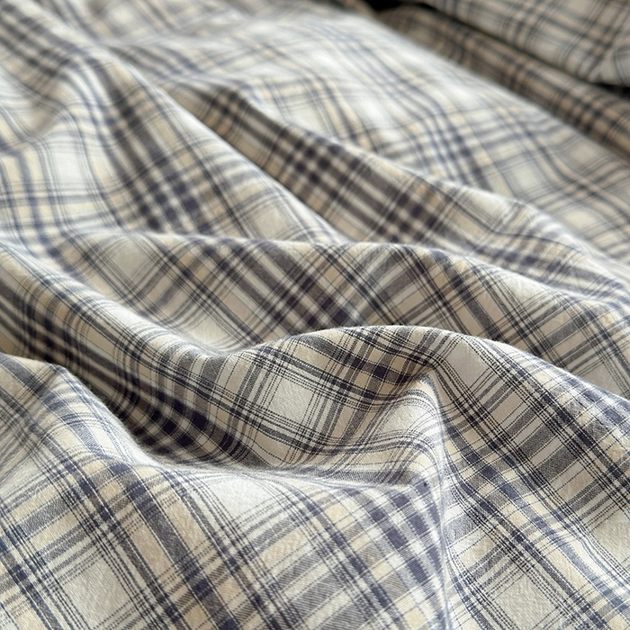 91家纺网 家纺一手货源 找家纺 水洗的故事 2025新款A类色织水洗棉学生三件套 灰线格-