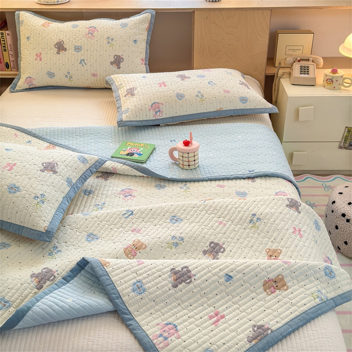 91家纺网 家纺一手货源 找家纺 美优兰 2025新款双面全棉水洗床盖小飞象