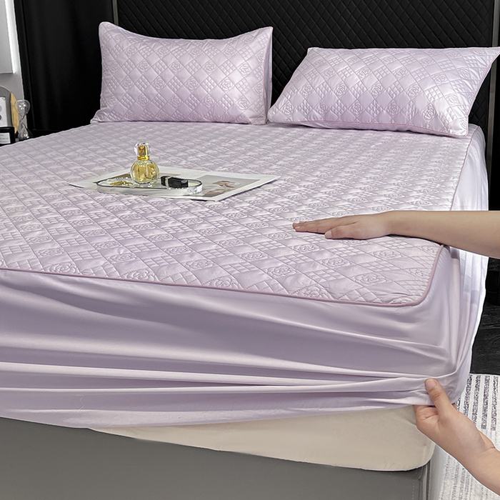 91家纺网 家纺一手货源 找家纺 2025轻奢风A类长绒棉夹棉床盖床笠三件套纯色绗绣四季高级感纯色全棉纯棉床上用品 黛紫