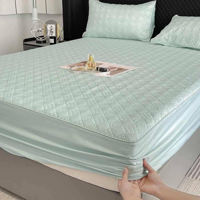 91家纺网 家纺一手货源 找家纺 2025A类母婴级长绒棉夹棉床笠三件套纯棉全棉加厚席梦思床罩床套四季款保护罩 茶绿