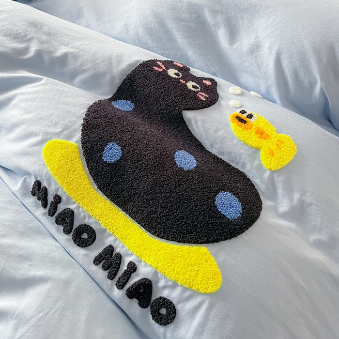 91家纺网 家纺一手货源 找家纺 宜家坊 2025新款卡通水洗棉毛巾绣四件套 可爱猫-蓝