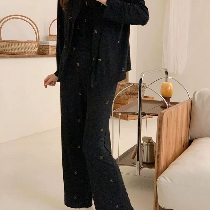 91家纺网 家纺一手货源 找家纺 洛兰沙家居馆【只代发】【只代发】2025新款外贸欧美风淑女风莫代尔睡衣女春夏秋开衫短袖吊带三件套长裤家居服 三件套黑色