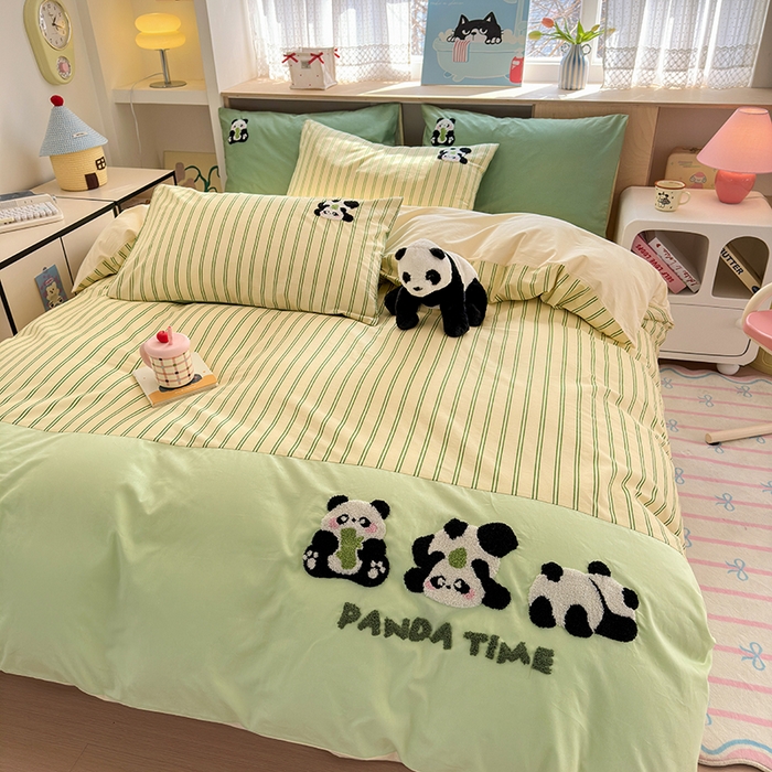 91家纺网 家纺一手货源 找家纺 娜娜 2025新款全棉立体毛巾绣四件套 熊猫墩墩