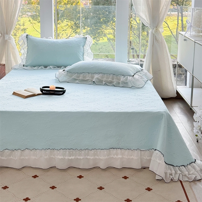 91家纺网 家纺一手货源 找家纺 金喜 2025新款韩版木棉纯色床盖双层蕾丝边夹棉床盖-星梦系列 星梦-蔚蓝