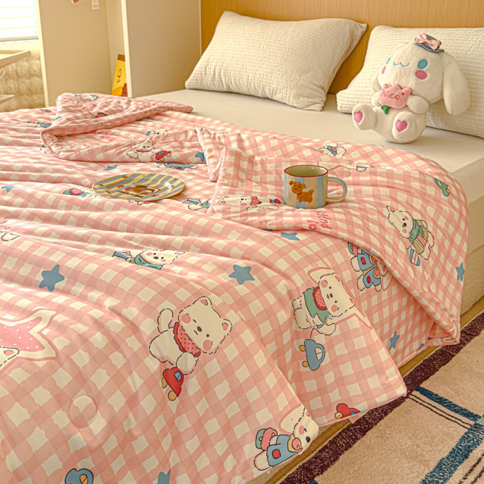 91家纺网 家纺一手货源 找家纺 品乐家纺 2025新款A类针织棉大豆被夏被夏凉被空调被学生被子 粉格小狗