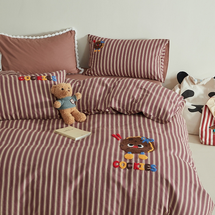 91家纺网 家纺一手货源 找家纺 怡家居 2025新款全棉双层纱可爱卡通毛巾绣四件套 可爱曲奇