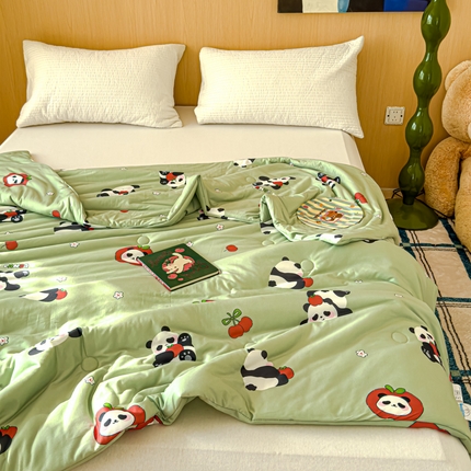 91家纺网 家纺一手货源 找家纺 品乐家纺 2025新款A类针织棉大豆被夏被夏凉被空调被学生被子 熊猫宝宝