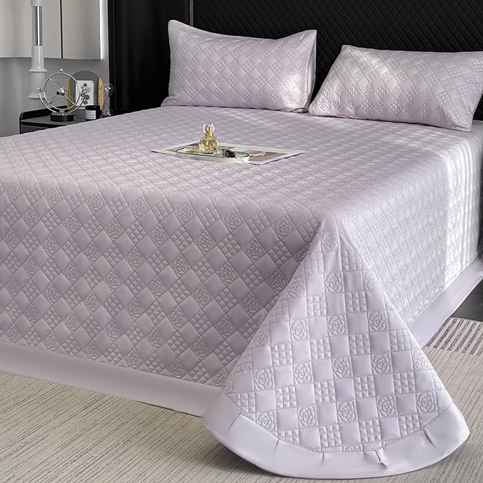 91家纺网 家纺一手货源 找家纺 2025轻奢风A类长绒棉夹棉床盖床笠三件套纯色绗绣四季高级感纯色全棉纯棉床上用品 黛紫