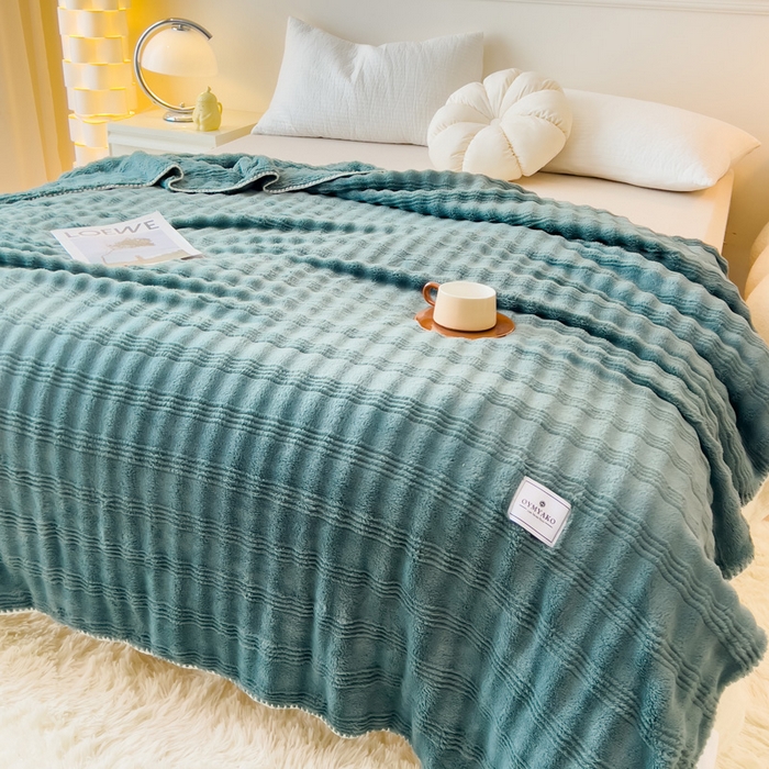 91家纺网 家纺一手货源 找家纺 宜家坊 2025新款高克重双面绒毛卡兔绒多功能毛毯 墨彩绿