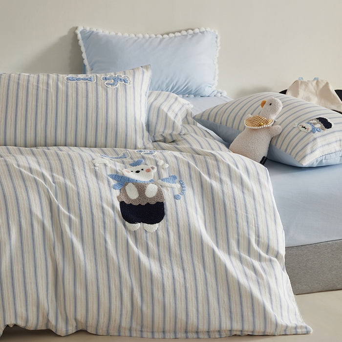 91家纺网 家纺一手货源 找家纺 怡家居 2025新款全棉双层纱可爱卡通毛巾绣四件套 晚安熊