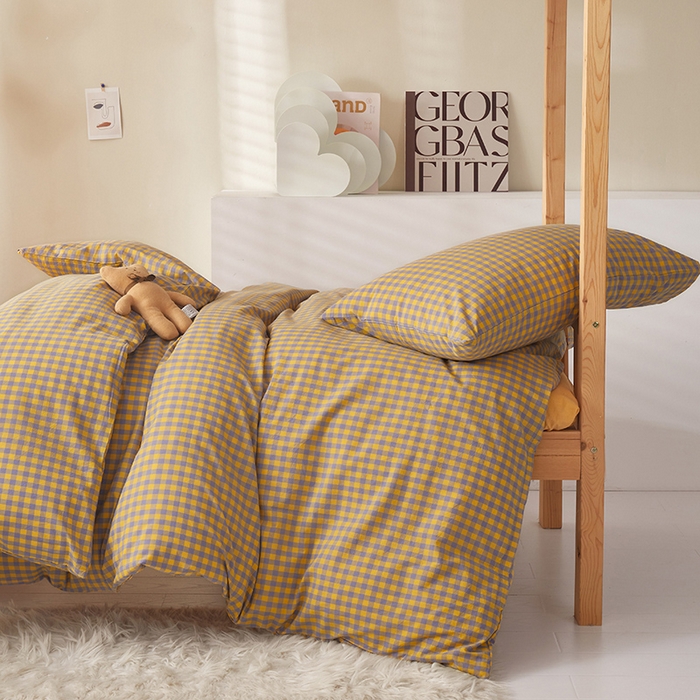 91家纺网 家纺一手货源 找家纺 水洗的故事 2025新款开学季色织水洗棉学生宿舍三件套 紫黄小格