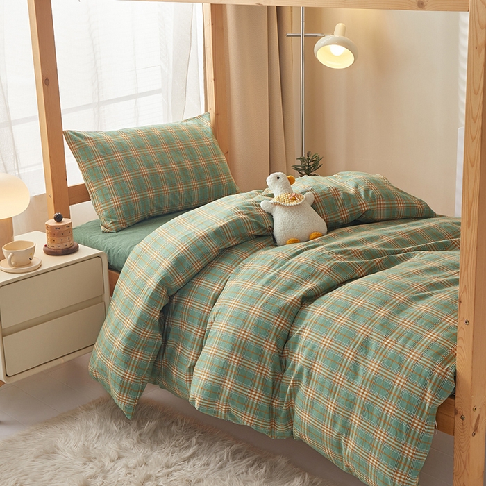 91家纺网 家纺一手货源 找家纺 水洗的故事 2025新款开学季色织水洗棉学生宿舍三件套 青萝绿