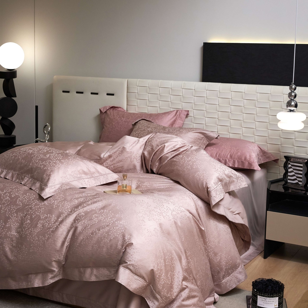 91家纺网 家纺一手货源 找家纺 榻尚家居 2025春夏新款长绒棉全棉纯棉贡缎提花手工立体埋绳工艺四件套 写意之美-芙蓉玉