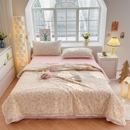 被窝家纺 2025新款全棉花边大豆夏被四件套 花蔓梦境