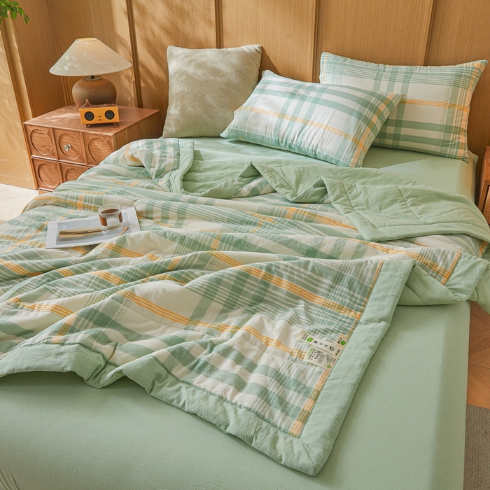 91家纺网 家纺一手货源 找家纺 猎鹿人家纺 A类水洗棉新疆棉花夏被 夏日芳华绿