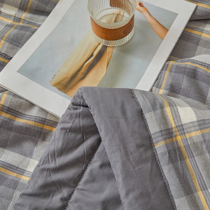 91家纺网 家纺一手货源 找家纺 猎鹿人家纺 A类水洗棉新疆棉花夏被 简兮-灰