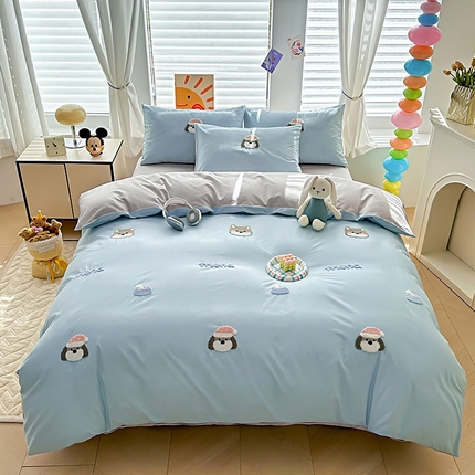 91家纺网 家纺一手货源 找家纺 其奥家纺 2025新款毛巾绣全棉四件套水洗棉纯棉 萌萌狗