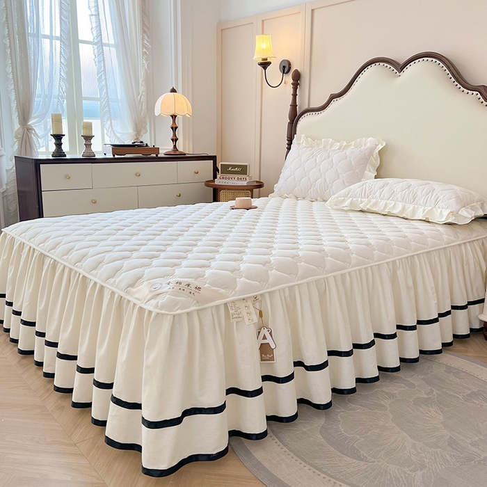 91家纺网 家纺一手货源 找家纺 笠裙2025新款纯棉防水隔尿夹棉加厚床裙-贝壳系列 贝壳奶昔白