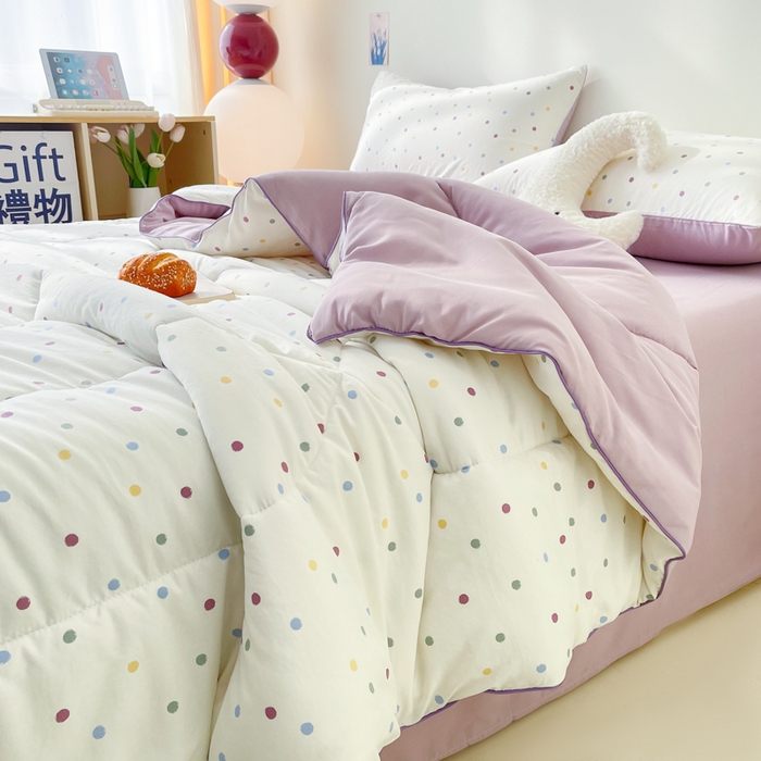 91家纺网 家纺一手货源 找家纺 宜家坊 2025新款水洗棉糯小棉夏被夏被四件套四季被春秋被单人学生双人被子被芯 波点紫