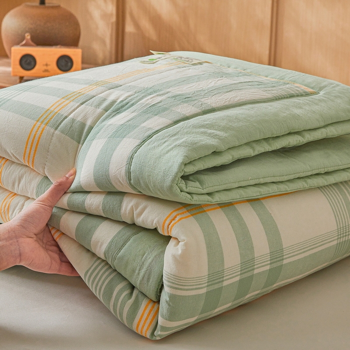 91家纺网 家纺一手货源 找家纺 猎鹿人家纺 A类水洗棉新疆棉花夏被 夏日芳华绿