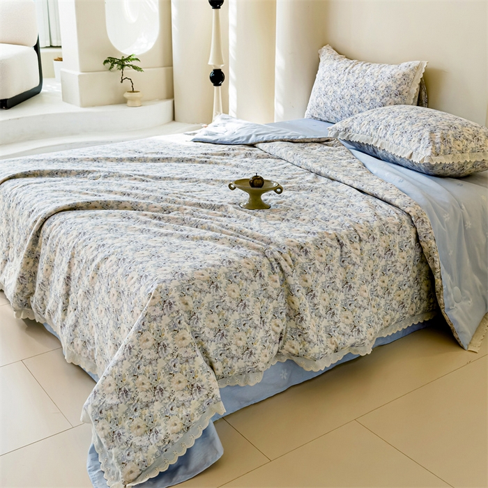 91家纺网 家纺一手货源 找家纺 被窝家纺 2025新款全棉花边大豆夏被四件套 杏园暖秋-灰