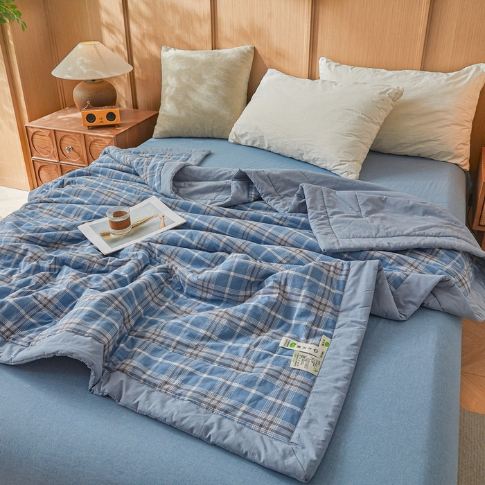 91家纺网 家纺一手货源 找家纺 猎鹿人家纺 A类水洗棉新疆棉花夏被 乔南蓝