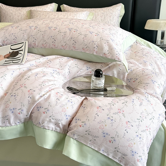 91家纺网 家纺一手货源 找家纺 金阳光家纺 2025新款高级简奢款莱赛尔数码印宽边四件套（带礼盒包装） 浅知粉