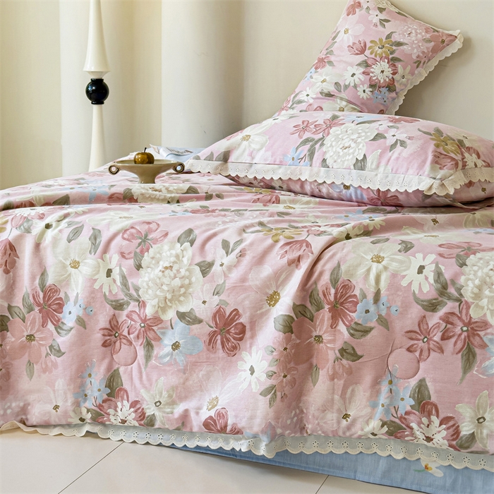 91家纺网 家纺一手货源 找家纺 被窝家纺 2025新款全棉花边大豆夏被四件套 晚色芳莲-粉
