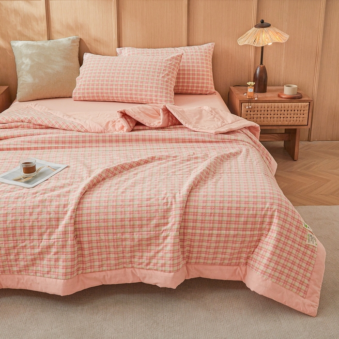 91家纺网 家纺一手货源 找家纺 猎鹿人家纺 A类水洗棉新疆棉花夏被 夏洛特粉