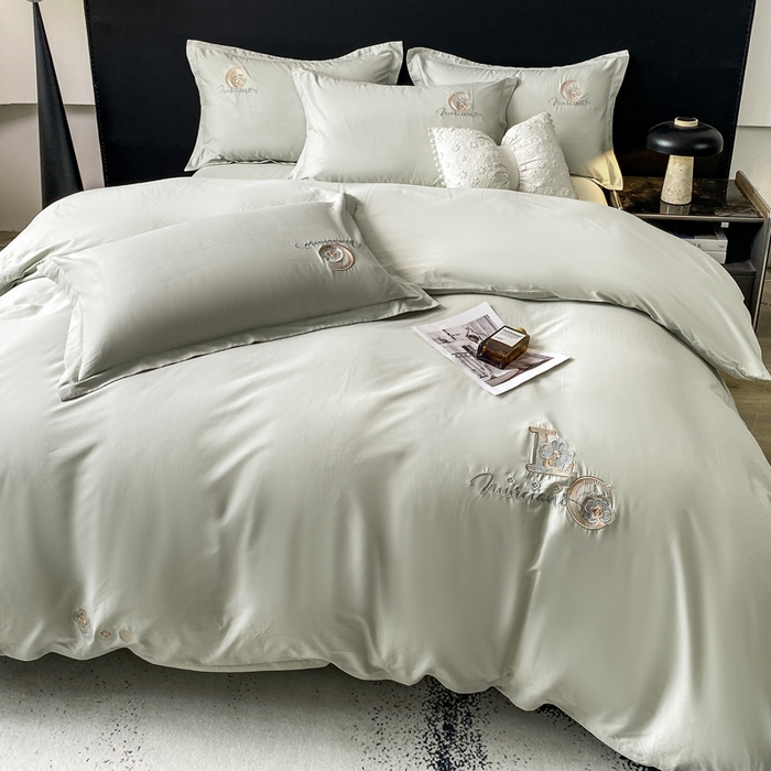 91家纺网 家纺一手货源 找家纺 昊翔家纺 【量大价优】2025新款全棉纯棉长绒棉刺绣绣花四件套【配礼盒提供买家秀】 澜韵-水绿