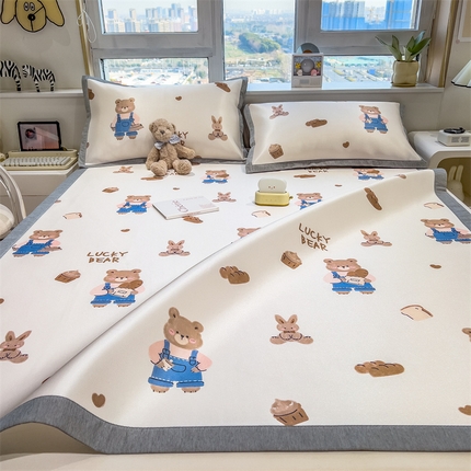 兄弟坊 2025新款数码小清新印花冰丝席 lucky小熊