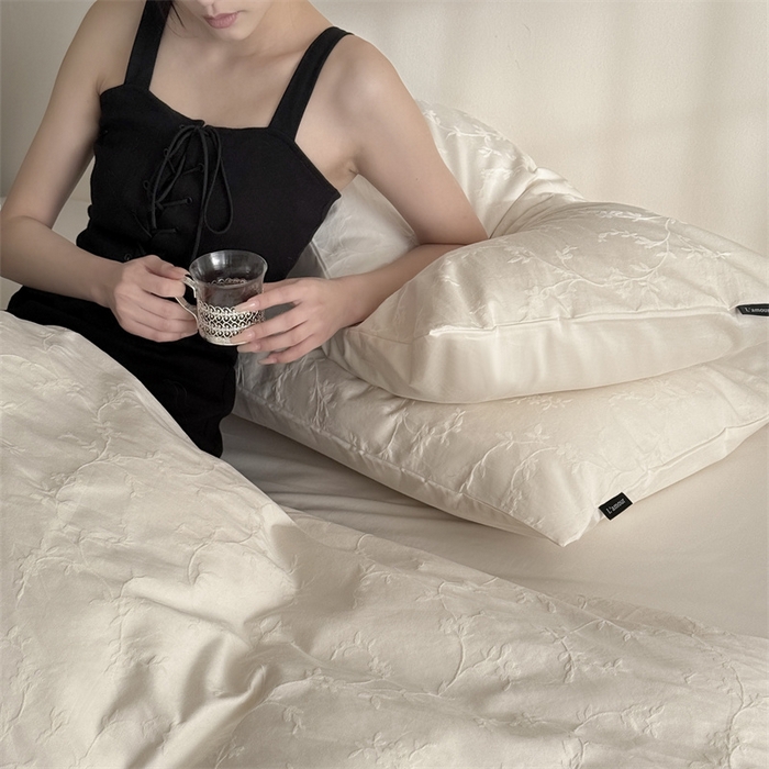 91家纺网 家纺一手货源 找家纺 （总）鹿班家居 2025春夏新款云感超柔厚织提花浮雕系列四件套-梦境卷尾（标准会员-20元）