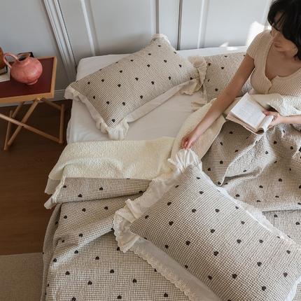 91家纺网 家纺一手货源 找家纺 （总）万盛家纺 2025新款全棉水洗花边床盖三件套