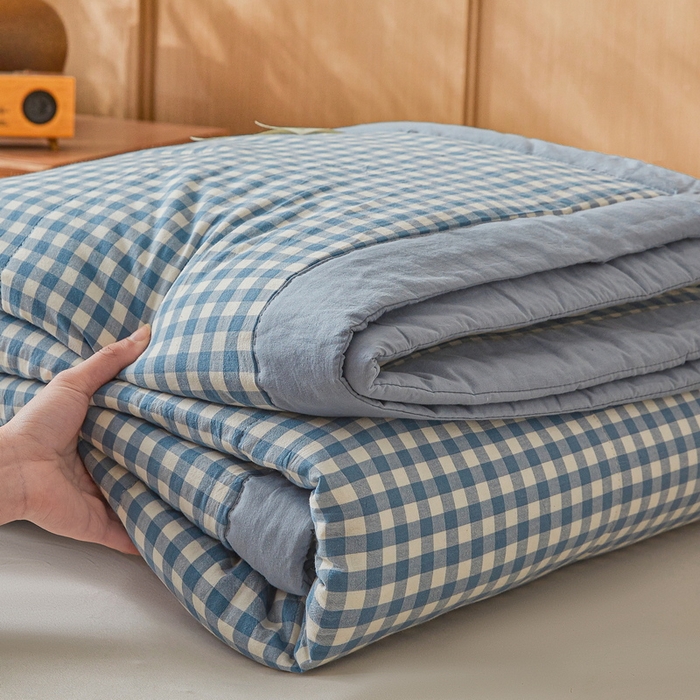 91家纺网 家纺一手货源 找家纺 猎鹿人家纺 A类水洗棉新疆棉花夏被 蓝小格