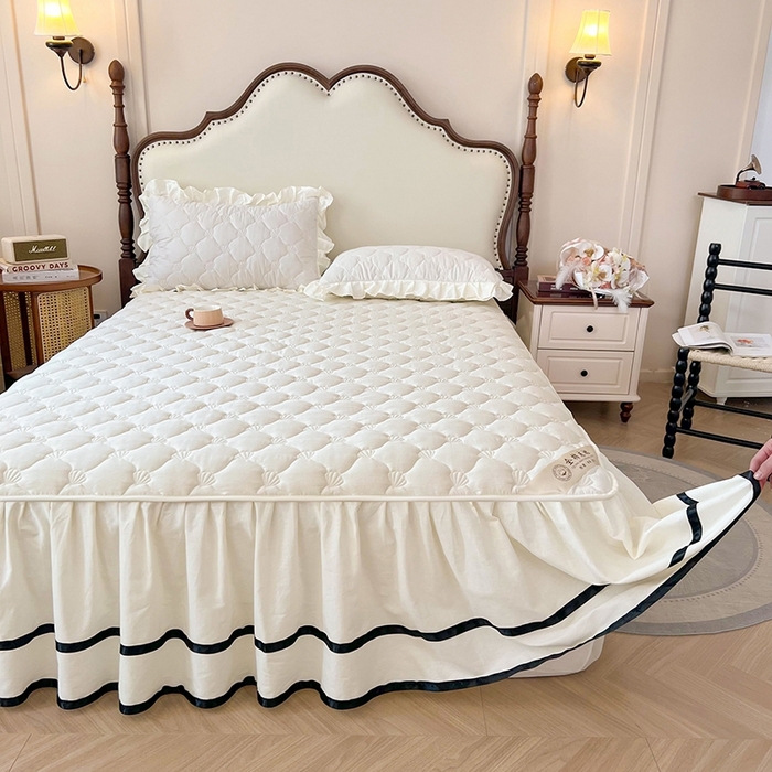 91家纺网 家纺一手货源 找家纺 笠裙2025新款纯棉防水隔尿夹棉加厚床裙-贝壳系列 贝壳奶昔白