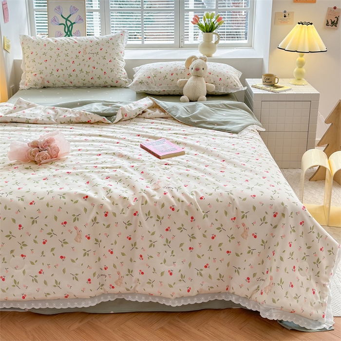91家纺网 家纺一手货源 找家纺 被窝家纺 2025新款全棉花边大豆夏被四件套 樱花趣