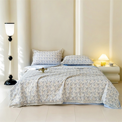 被窝家纺 2025新款全棉花边大豆夏被四件套 杏园暖秋-灰